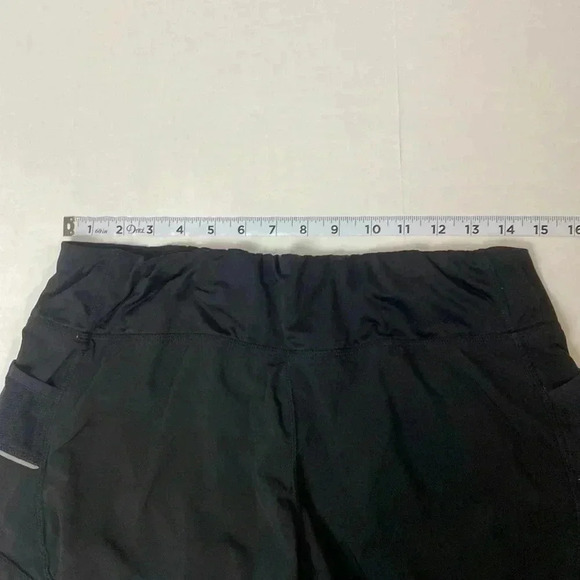 Athleta shorts women’s medium - Picture 7 of 11
